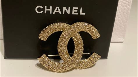 broche chanel feuilles|authentic Chanel brooches.